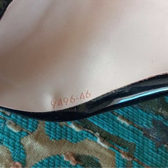 Black Open Toe Side Cut Stiletto High Heel Sandals - Picture 9 of 10